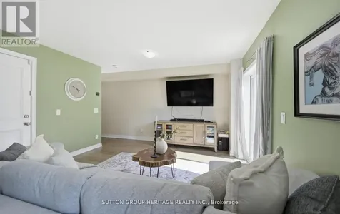 105 Dorian Drive Whitby ON L1P 0C8