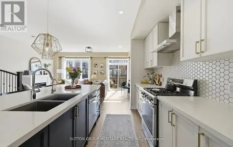 105 Dorian Drive Whitby ON L1P 0C8