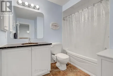 167 Duntroon Circle Ottawa ON K1T 4C8