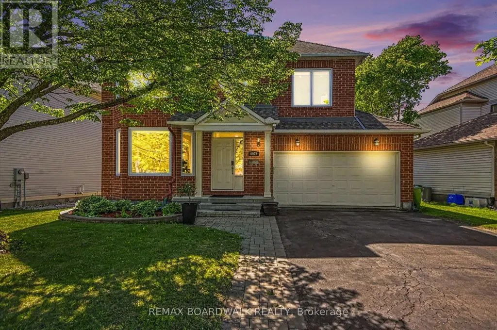 6072 Longleaf Drive Ottawa ON K1W 1G4