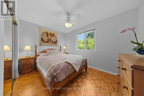 30 Biscayne Crescent Ottawa ON K2E 6Y9