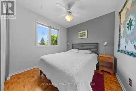 30 Biscayne Crescent Ottawa ON K2E 6Y9