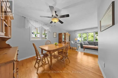30 Biscayne Crescent Ottawa ON K2E 6Y9
