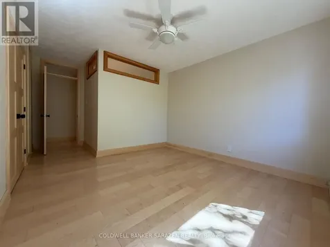 684 Tweedsmuir Avenue Ottawa ON K1Z 5P6