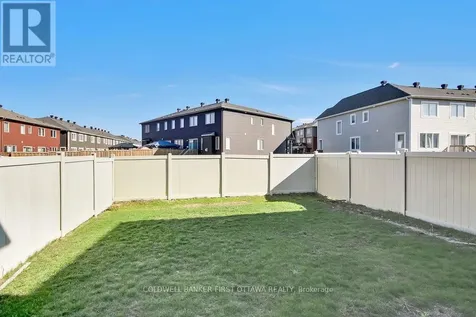 4852 Abbott Street East Ottawa ON K2S 1E7