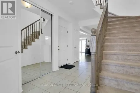 4852 Abbott Street East Ottawa ON K2S 1E7