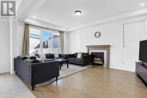 4852 Abbott Street East Ottawa ON K2S 1E7