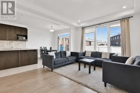 4852 Abbott Street East Ottawa ON K2S 1E7