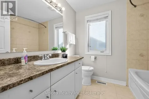 607 Rosehill Avenue Ottawa ON K2S 0K3