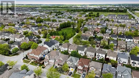 607 Rosehill Avenue Ottawa ON K2S 0K3