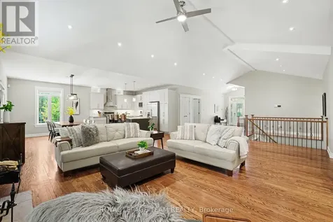 1650 Reindeer Way Ottawa ON K4P 0A2