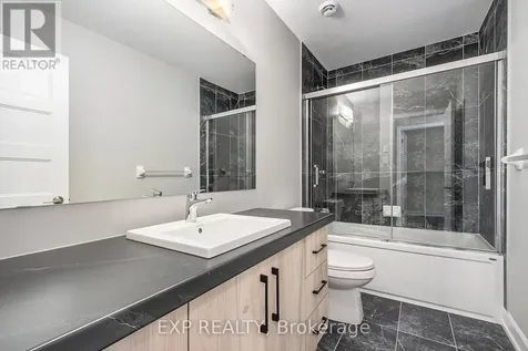 1220 Montblanc Crescent Russell ON K0A 1W0