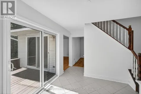 6202 Ravine Way Ottawa ON K1C 2W4