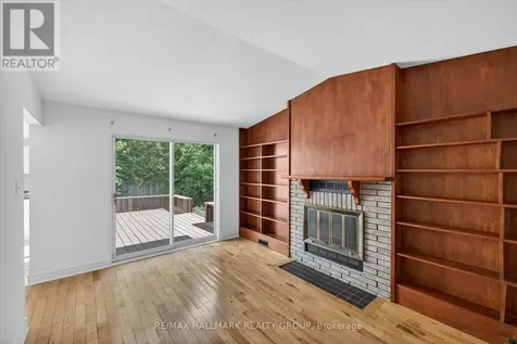 6202 Ravine Way Ottawa ON K1C 2W4