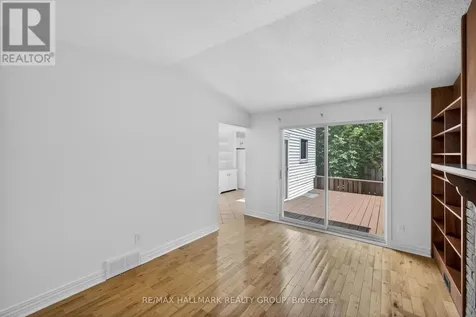 6202 Ravine Way Ottawa ON K1C 2W4