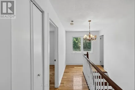 6202 Ravine Way Ottawa ON K1C 2W4
