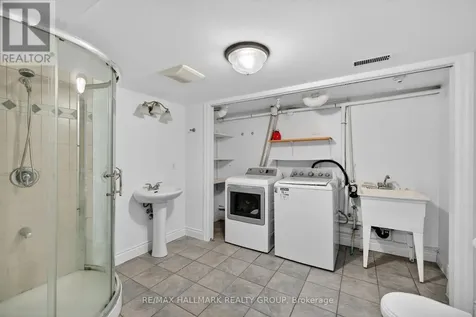 6202 Ravine Way Ottawa ON K1C 2W4