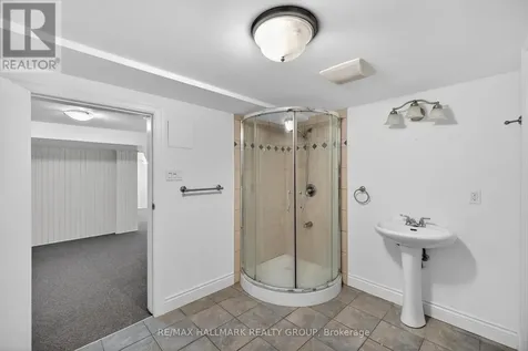 6202 Ravine Way Ottawa ON K1C 2W4