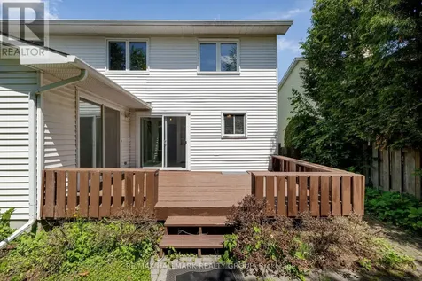 6202 Ravine Way Ottawa ON K1C 2W4