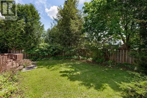 6202 Ravine Way Ottawa ON K1C 2W4