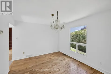 6202 Ravine Way Ottawa ON K1C 2W4