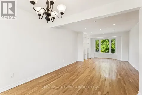 6 Gillespie Crescent Ottawa ON K1V 9X8