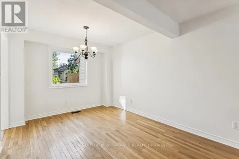 6 Gillespie Crescent Ottawa ON K1V 9X8