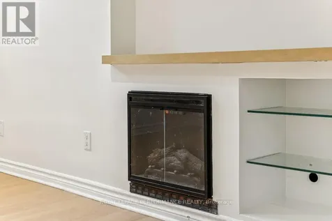 6 Gillespie Crescent Ottawa ON K1V 9X8