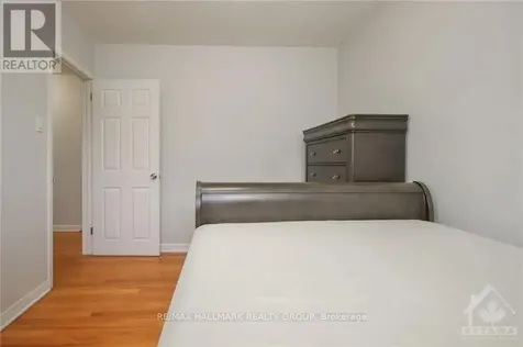 45 Hilliard Avenue Ottawa ON K2E 6B9
