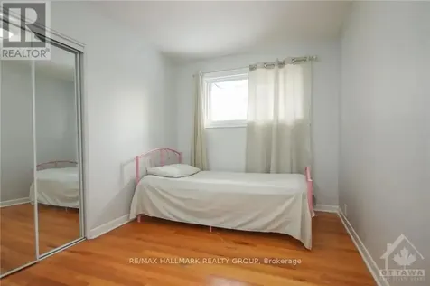 45 Hilliard Avenue Ottawa ON K2E 6B9