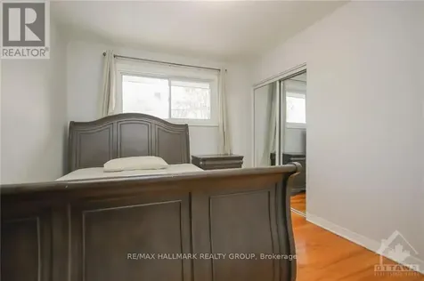 45 Hilliard Avenue Ottawa ON K2E 6B9