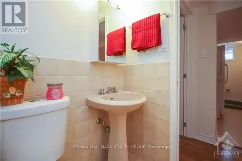 45 Hilliard Avenue Ottawa ON K2E 6B9