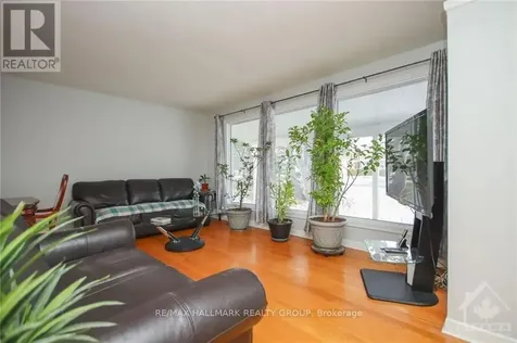 45 Hilliard Avenue Ottawa ON K2E 6B9