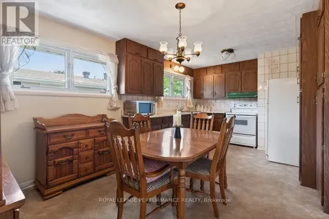 2184 Melfort Street Ottawa ON K1G 1H7