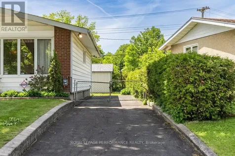 2184 Melfort Street Ottawa ON K1G 1H7