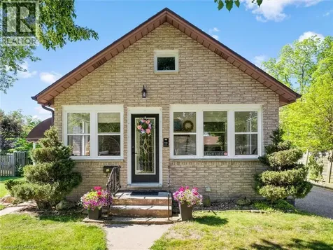 19 Elm Street Kingsville ON N9Y 1W6