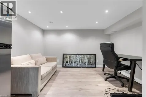 3008 Palmer Drive Burlington ON L7M 1L2