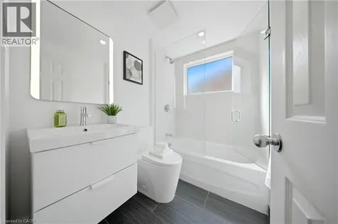 270 Roywood Drive North York ON M3A 2E6