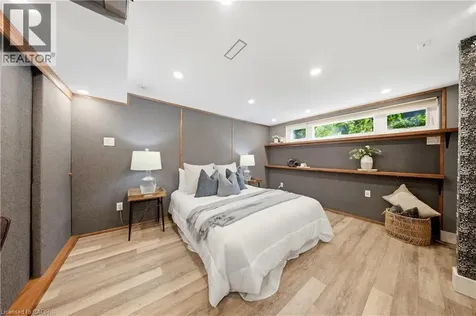 270 Roywood Drive North York ON M3A 2E6