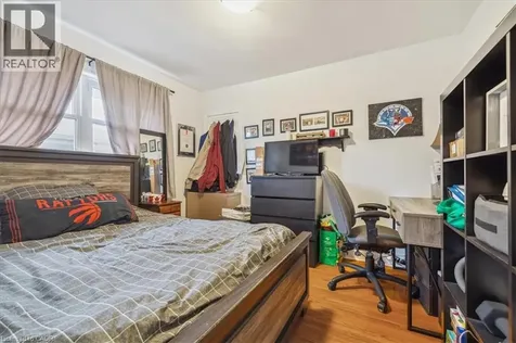 9 Grenadier Drive Hamilton ON L8T 4C7
