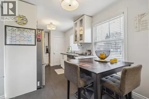 9 Grenadier Drive Hamilton ON L8T 4C7