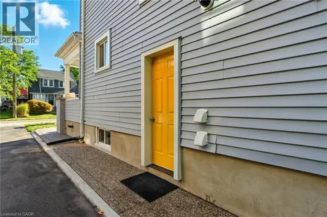 5039 Armoury Street Niagara Falls ON L2E 1T3