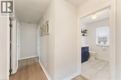 17 Craigmiller Avenue Hamilton ON L8L 3H9