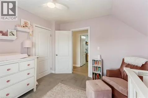 17 Craigmiller Avenue Hamilton ON L8L 3H9
