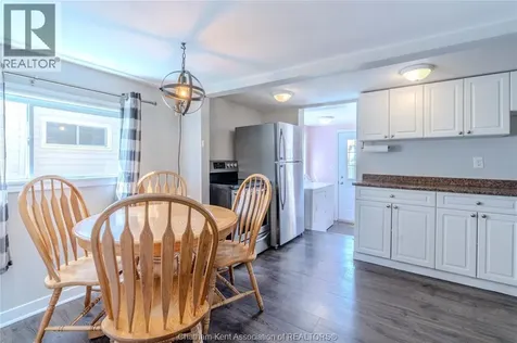 32 Degge Street Chatham ON N7M 4X2