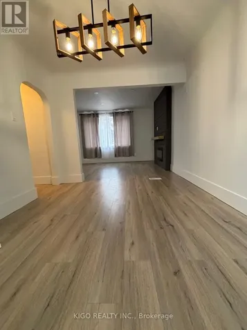393 Weber Street East Kitchener ON N2H 1G4