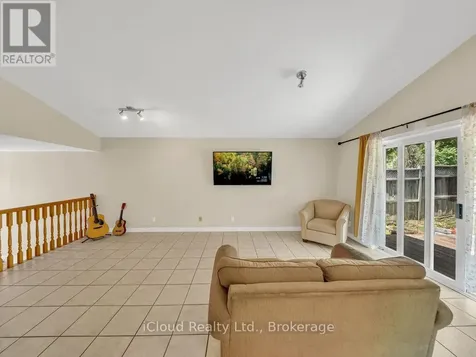 308 Keewatin Avenue Kitchener ON N2B 3W3