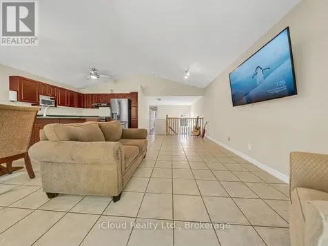 308 Keewatin Avenue Kitchener ON N2B 3W3