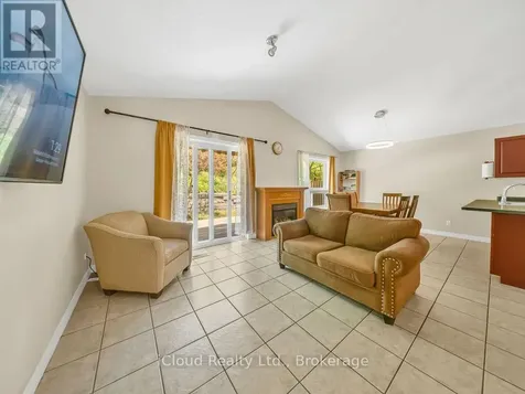 308 Keewatin Avenue Kitchener ON N2B 3W3