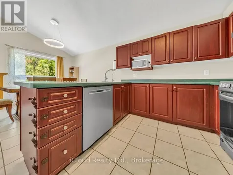 308 Keewatin Avenue Kitchener ON N2B 3W3